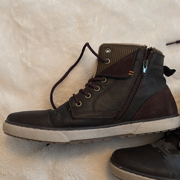 Men’s Boots - Picture 9 of 14